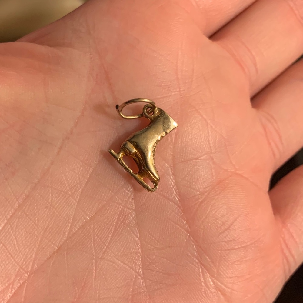 14kt Vintage Ice Skate